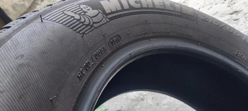 Гуми Летни 215/65R16, снимка 6 - Гуми и джанти - 33729743