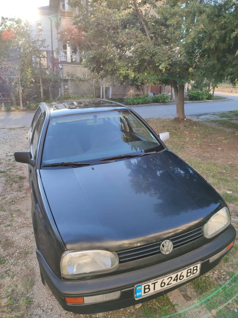 VW Golf, снимка 3 - Автомобили и джипове - 47597403