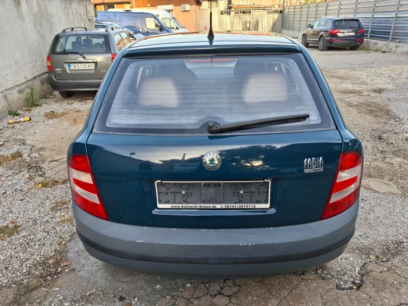 Skoda Fabia, снимка 2 - Автомобили и джипове - 48267241