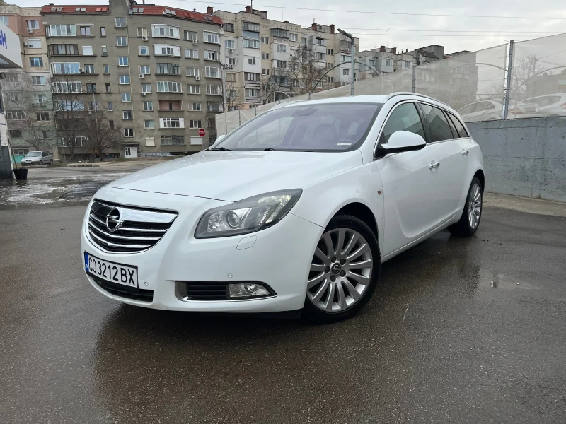 Opel Insignia COSMO 4x4 , снимка 1 - Автомобили и джипове - 49522331