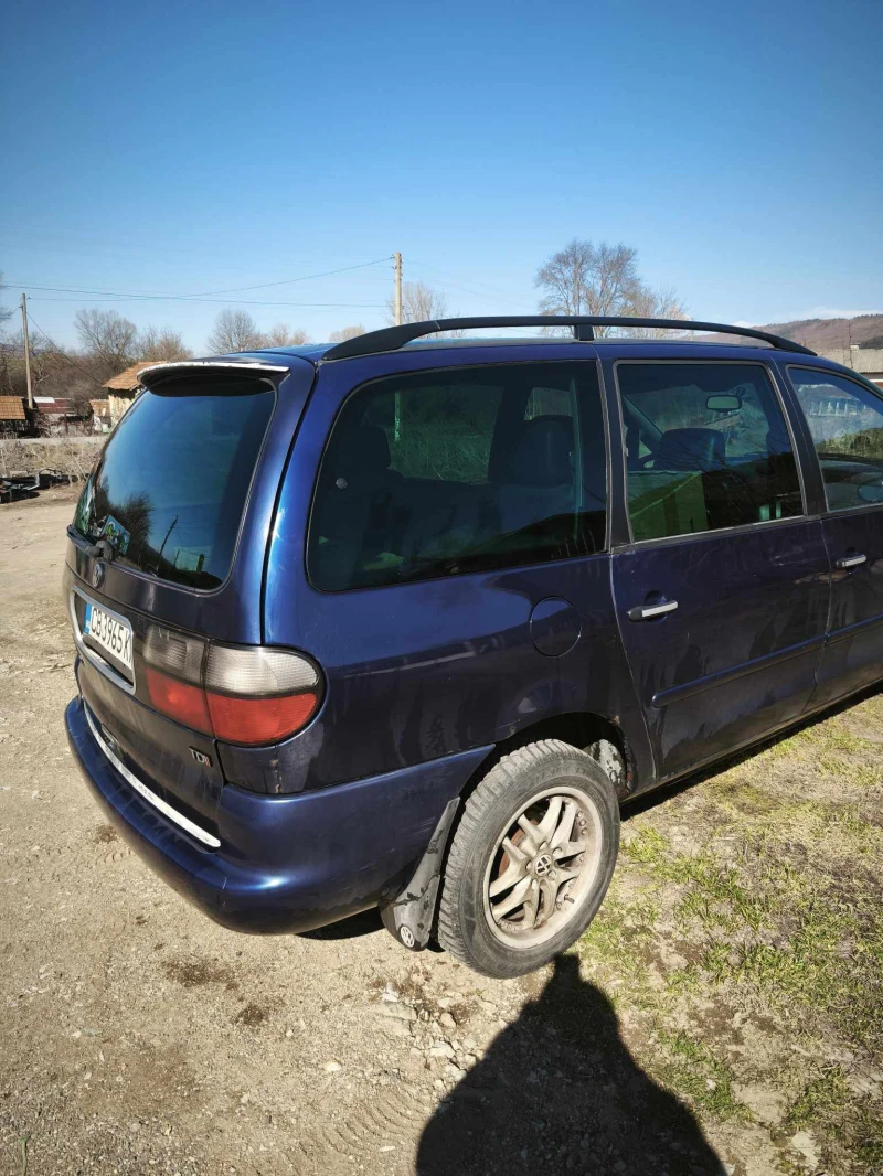 VW Sharan, снимка 3 - Автомобили и джипове - 49399558