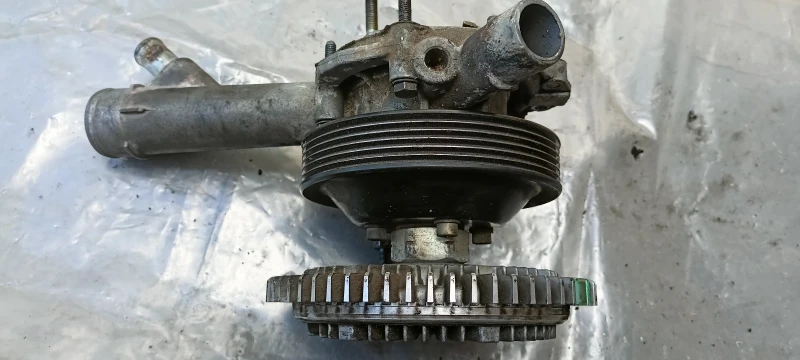 Mercedes-Benz C 180 Бензин, снимка 12 - Автомобили и джипове - 51917140