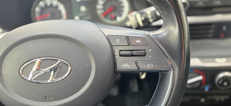 Hyundai I20, снимка 15 - Автомобили и джипове - 49840390