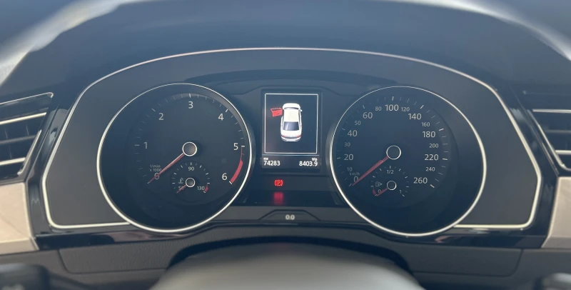 VW Passat, снимка 6 - Автомобили и джипове - 51348719