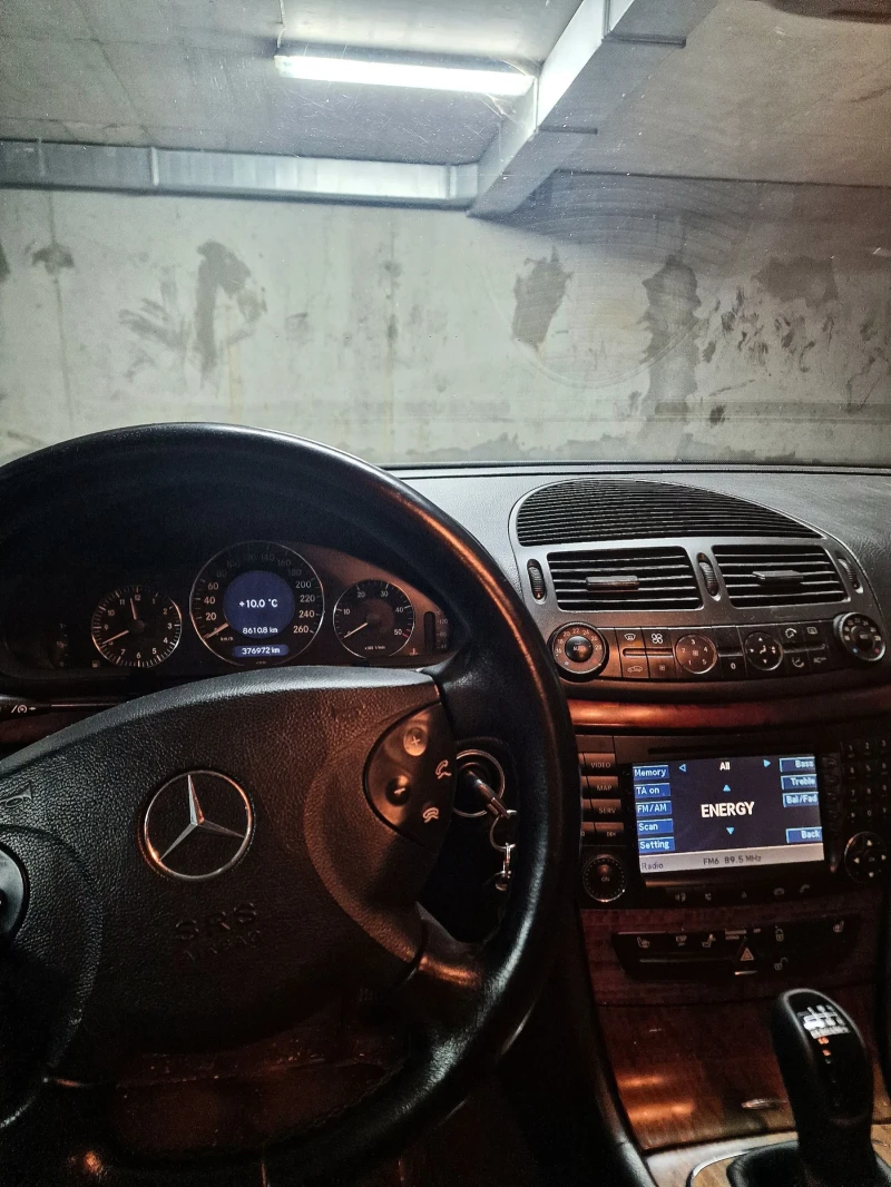 Mercedes-Benz E 220 Mercedes-Benz E 220 CDI   W211   2003 г. , снимка 6 - Автомобили и джипове - 52449941