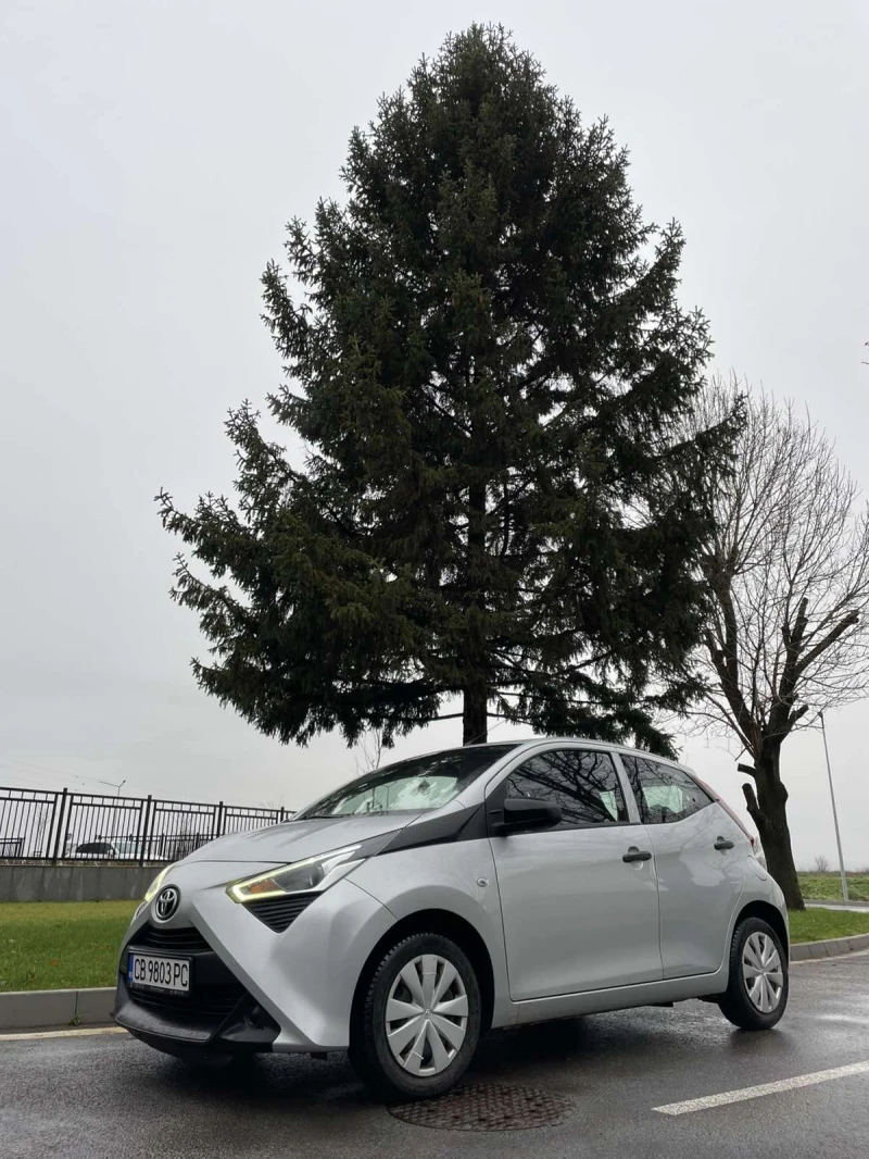 Toyota Aygo 1.0 Tce 72 к.с , снимка 2 - Автомобили и джипове - 52578639