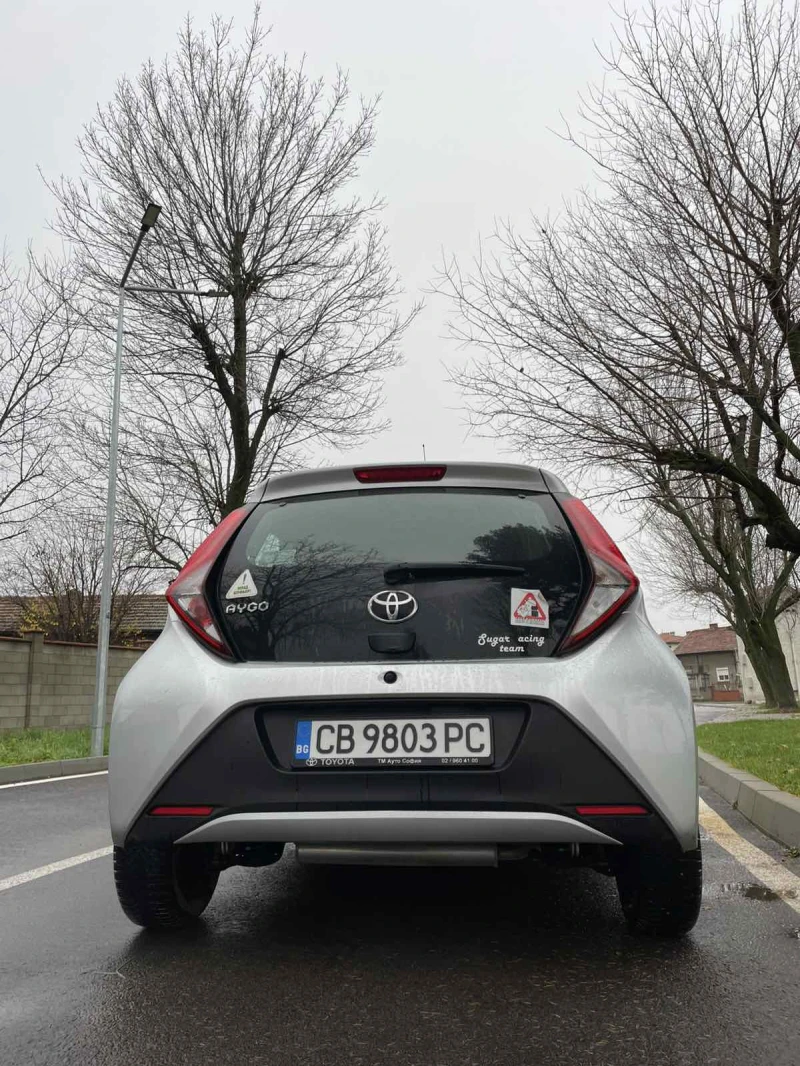 Toyota Aygo 1.0 Tce 72 к.с , снимка 4 - Автомобили и джипове - 52578639