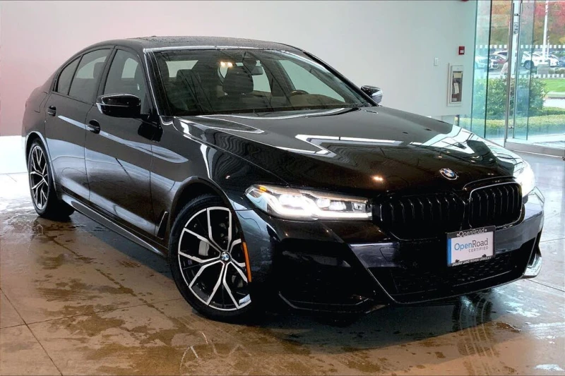 BMW 530 M-Package HeadUp* АвтоКредит* (ЦЕНА ДО БГ), снимка 3 - Автомобили и джипове - 53192549