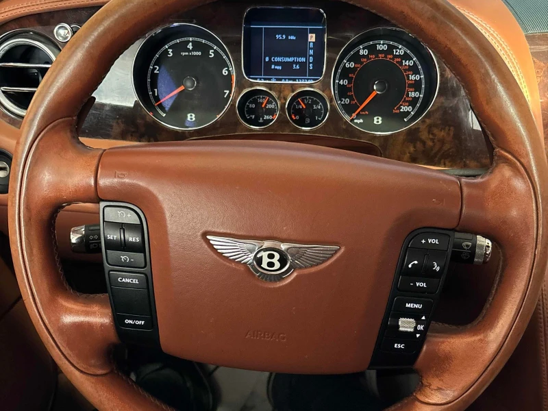 Bentley Continental * CARFAX* АВТО КРЕДИТ, снимка 7 - Автомобили и джипове - 53247225
