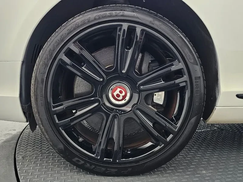 Bentley Continental GT 4.0 - САМО 30% АВАНС, снимка 5 - Автомобили и джипове - 56222653