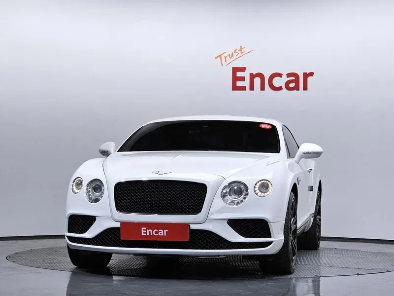 Bentley Continental GT 4.0 - САМО 30% АВАНС, снимка 3 - Автомобили и джипове - 56222653