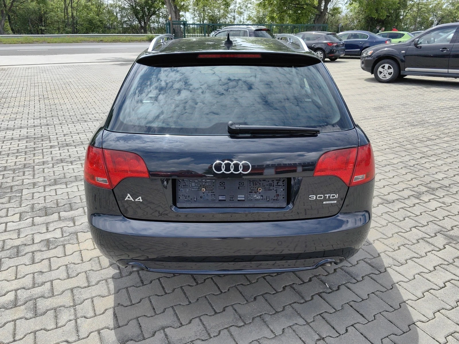 Audi A4 ///S Line/// 3.0тди 4х4 Автоматик  - изображение 5