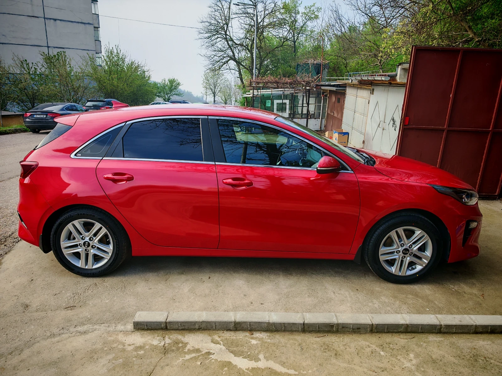 Kia Ceed 1.4 MPI 99к. - изображение 10
