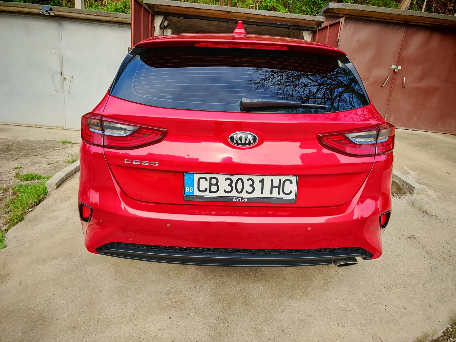 Kia Ceed 1.4 MPI 99к. - изображение 3