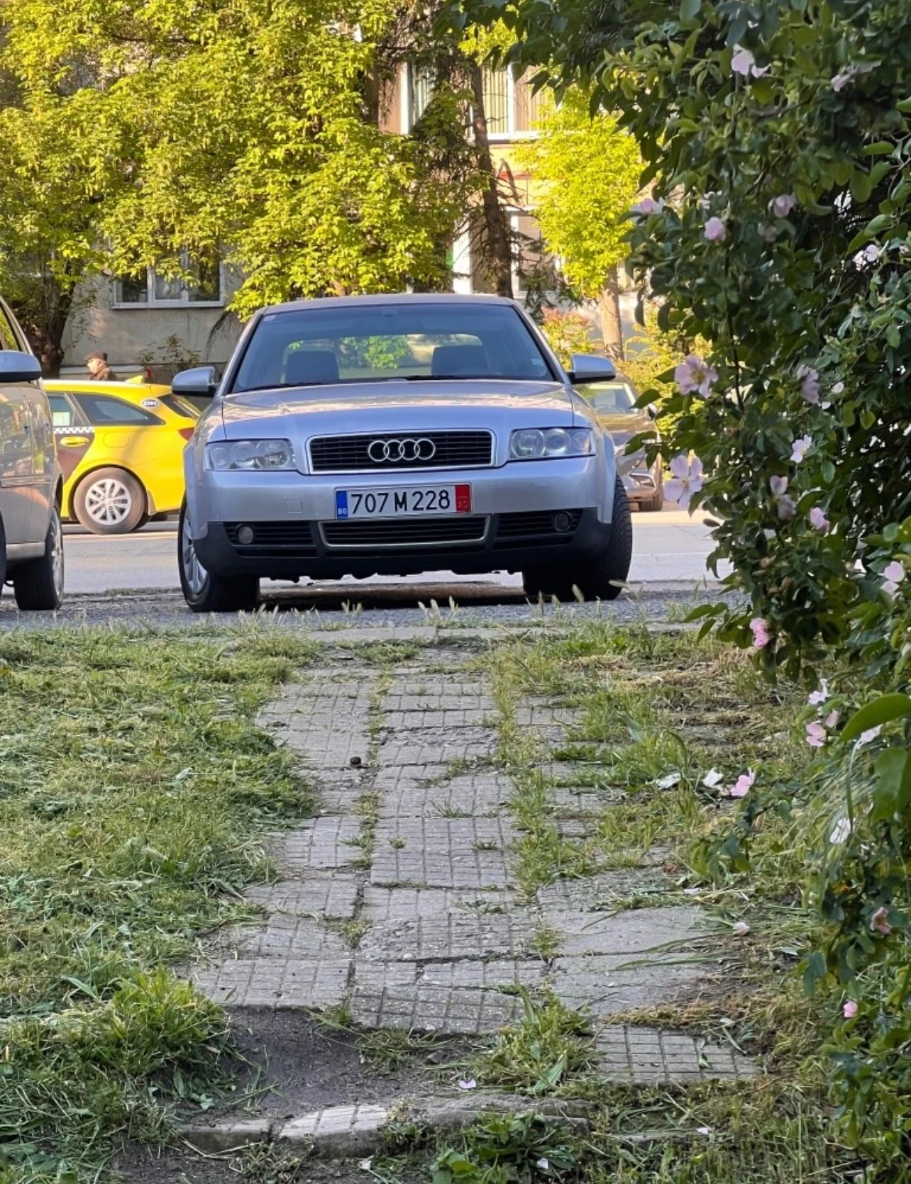 Audi A4 1.9 TDI - изображение 7