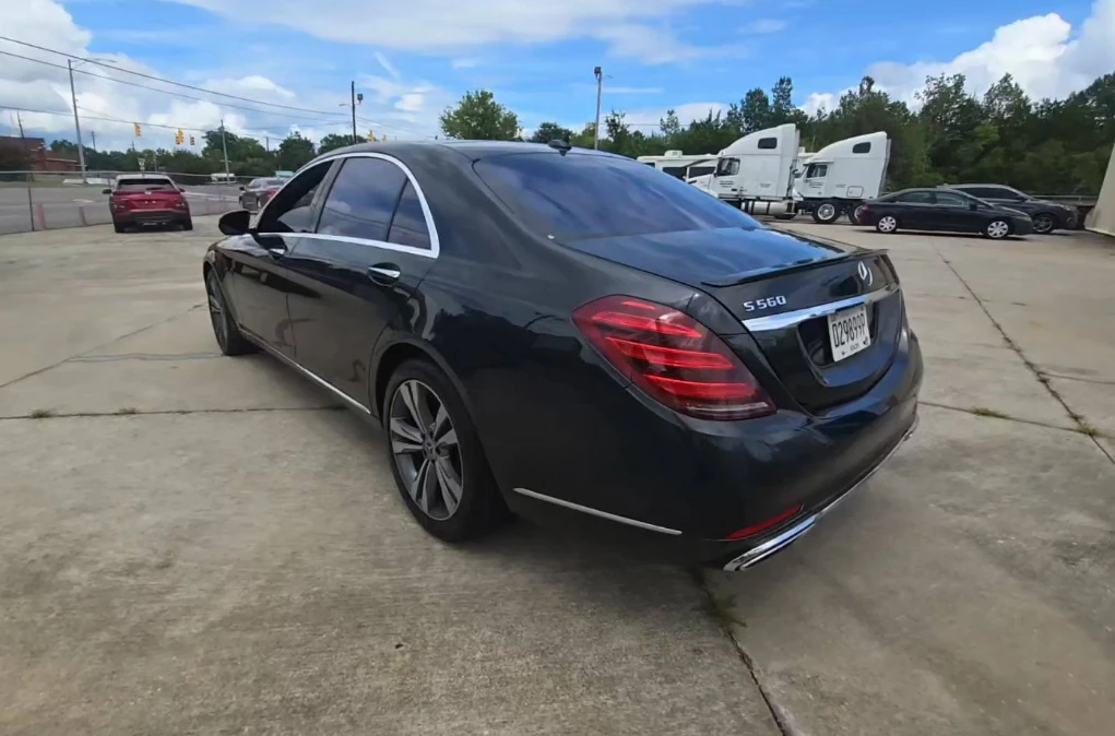 Mercedes-Benz S 560 ОБДУХВАНЕ/МАСАЖ/ДИСТРОНИК/ФУЛ ЕКСТРИ! ПЕРФЕКТНА!!! - изображение 4