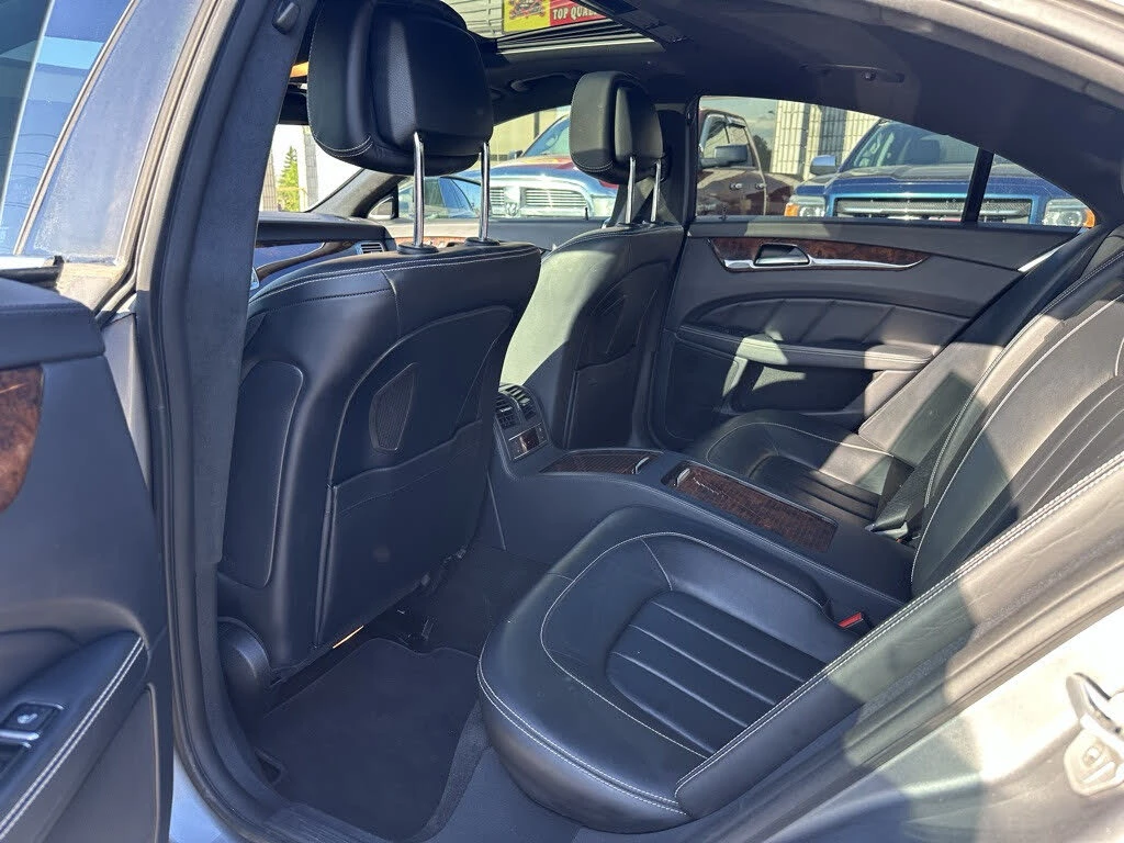 Mercedes-Benz CLS 550 *  *    *   *  | Mobile.bg   17