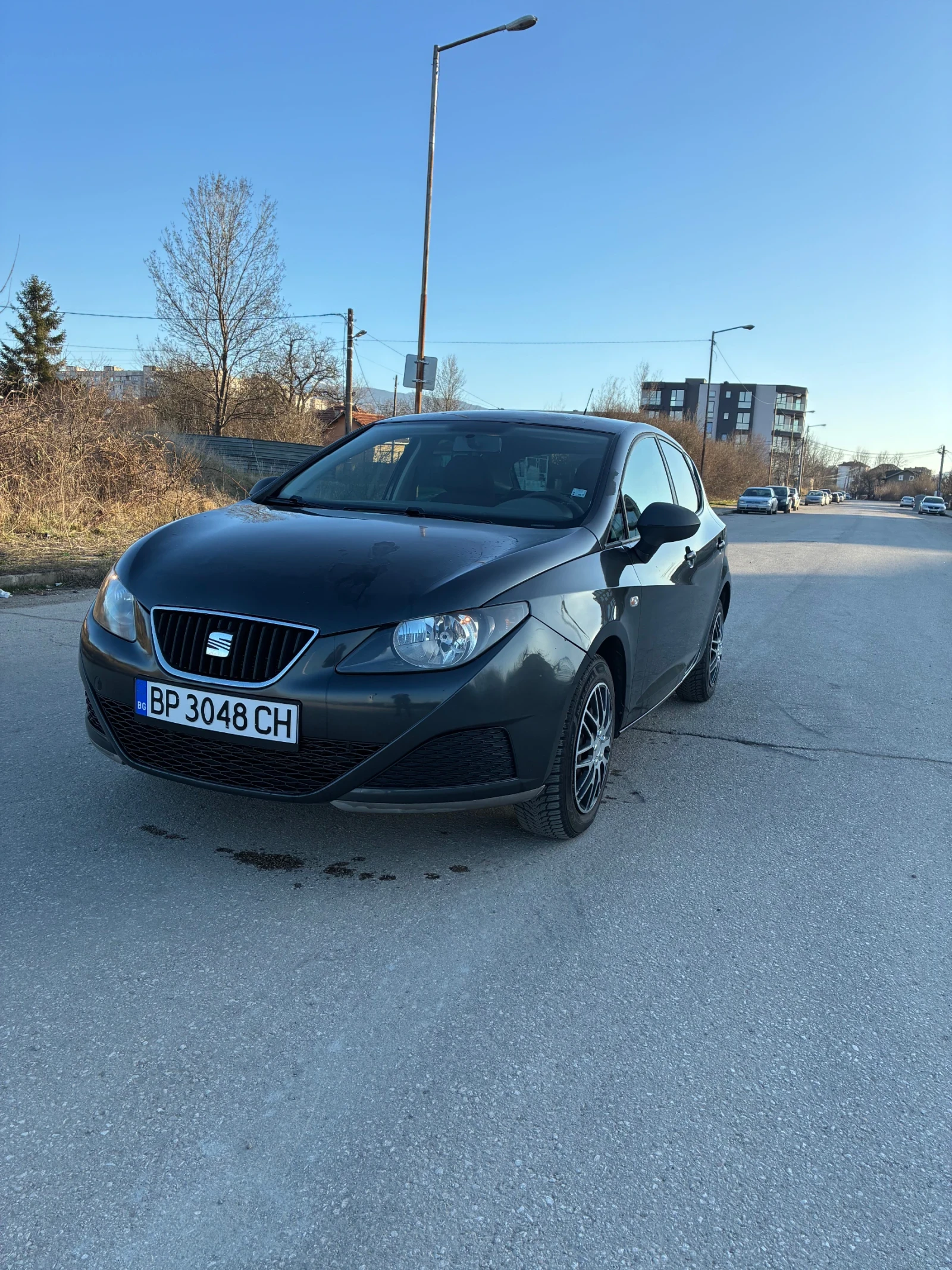 Seat Ibiza 1.2/ 70 к.с. / Бензин