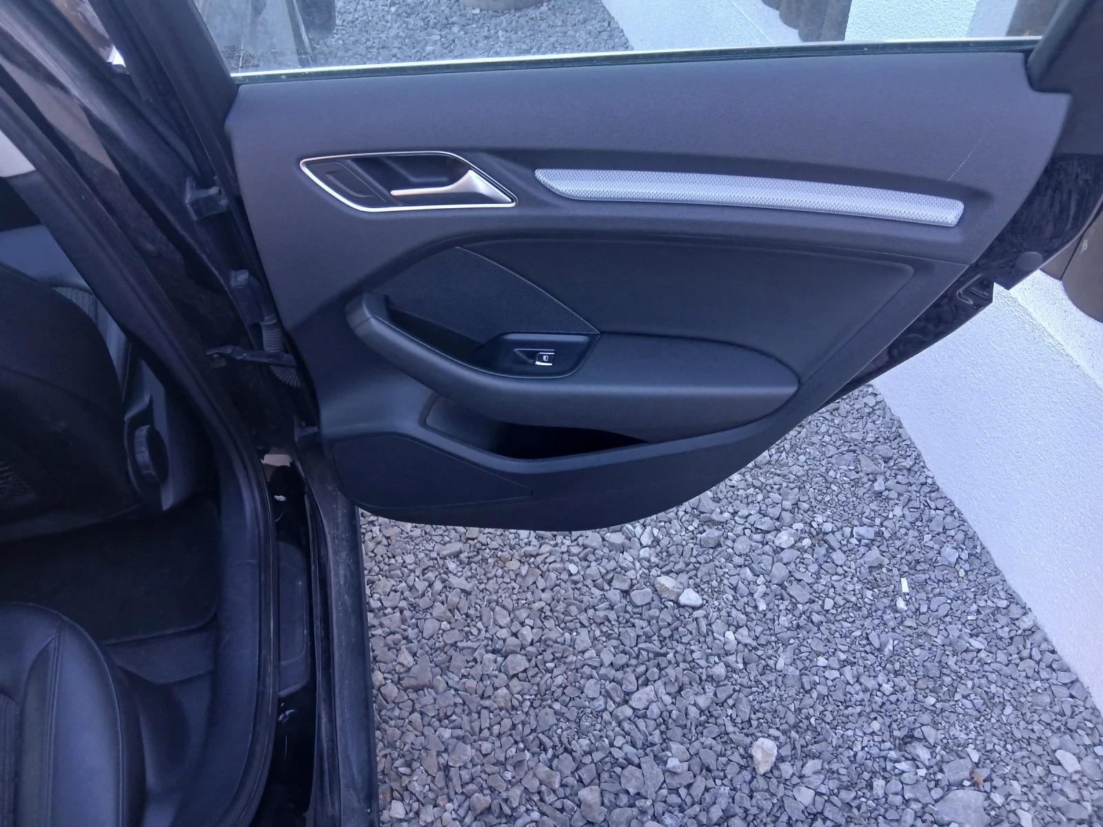 Audi A3 1.6тди, снимка 11 - Автомобили и джипове - 53901486