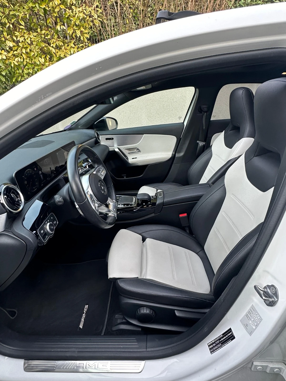 Mercedes-Benz A 35 class à 35 amg - изображение 9