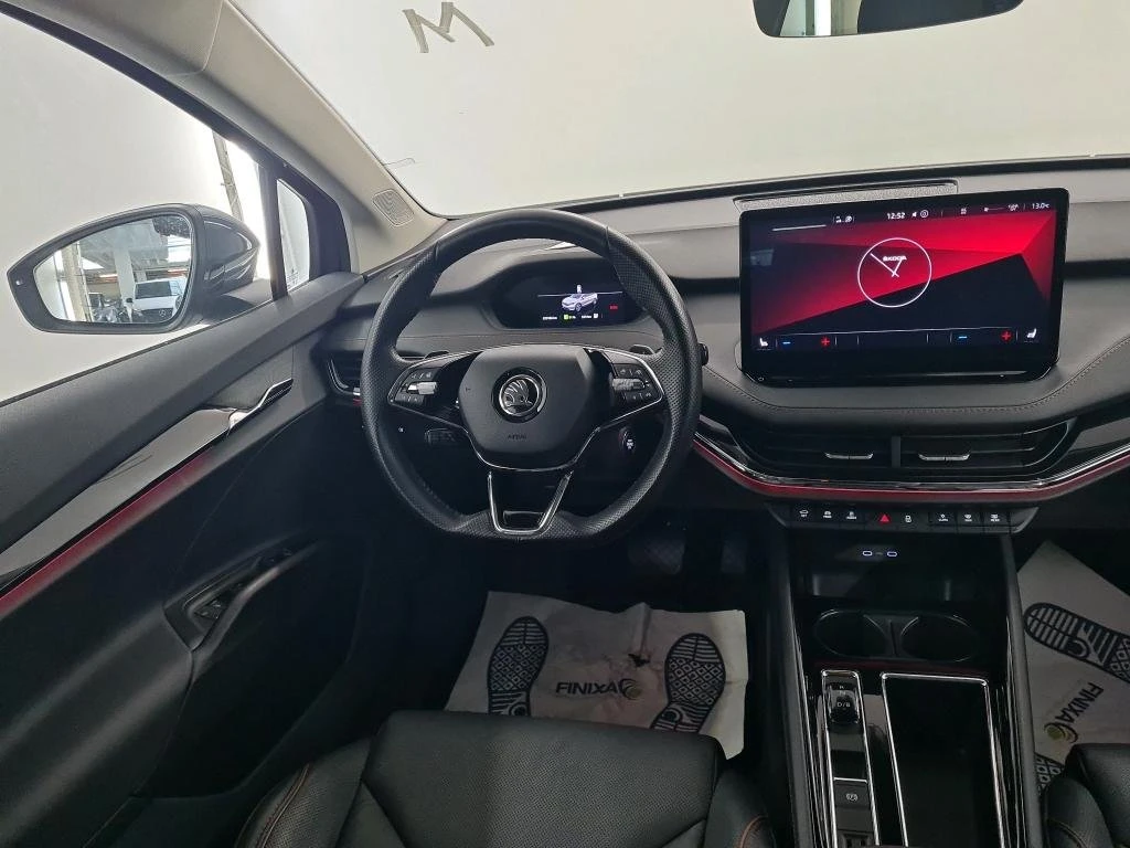 Skoda Enyaq IV 80, снимка 5 - Автомобили и джипове - 53958892