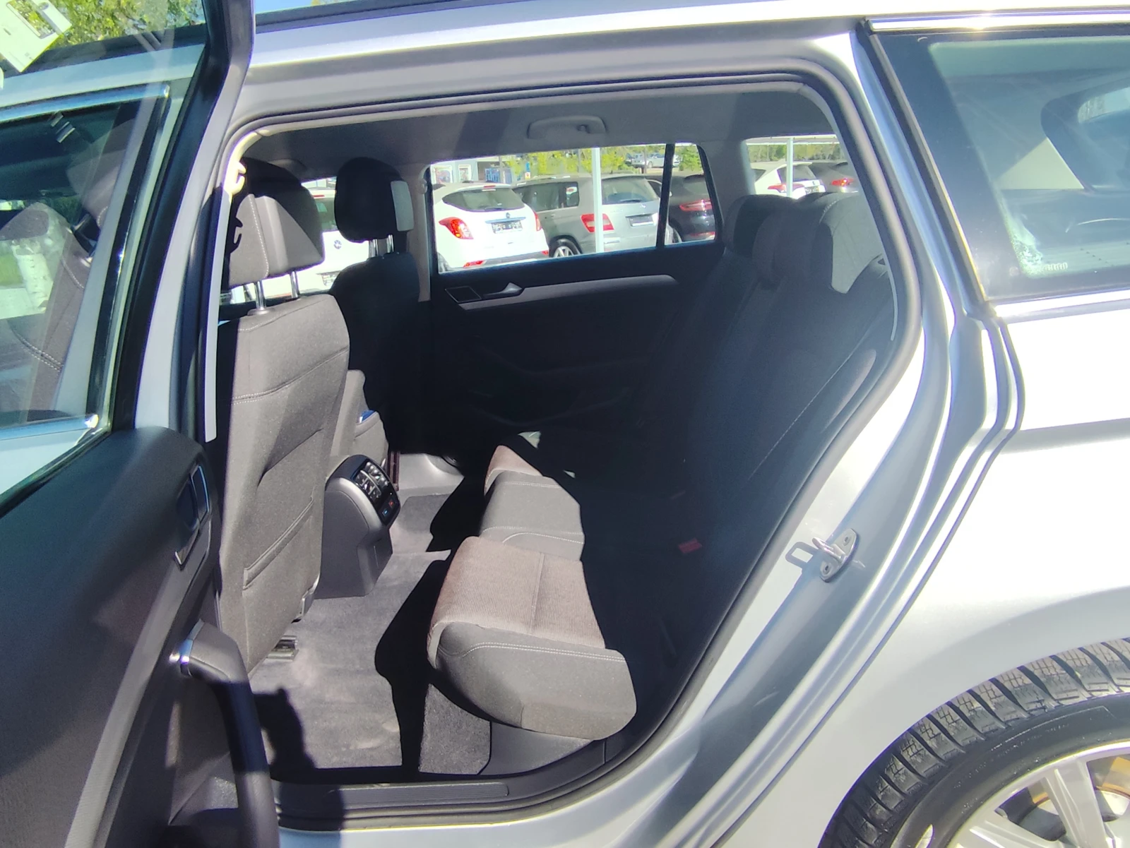 VW Passat 2.0TDi* ���������* EURO6C* NAVI* KLIMATRONIK*  | Mobile.bg � ����������� 10