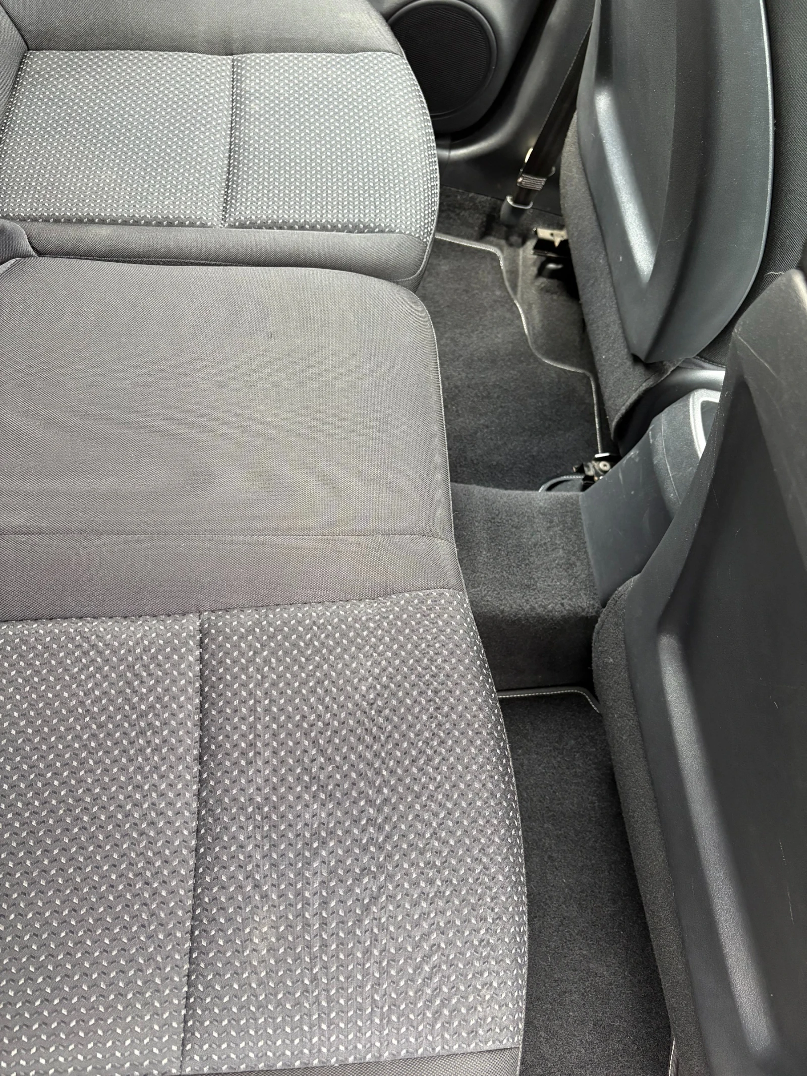 Hyundai I30, снимка 7 - Автомобили и джипове - 54390589