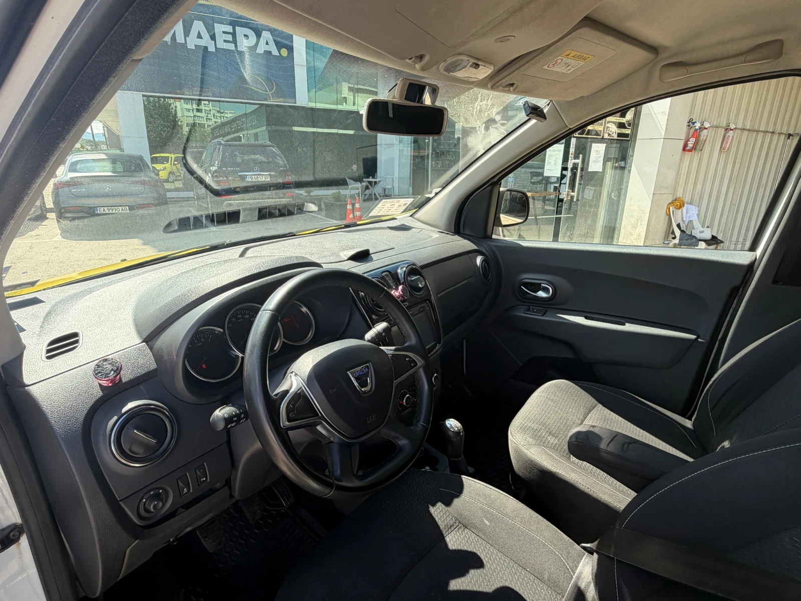 Dacia Lodgy ГАЗ/БЕНЗИН* ТОП* СОБСТВЕН ЛИЗИНГ, снимка 15 - Автомобили и джипове - 54643141