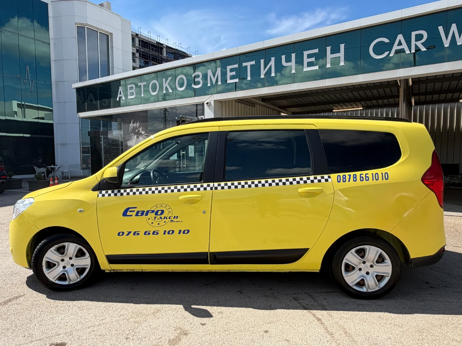 Dacia Lodgy ГАЗ/БЕНЗИН* ТОП* СОБСТВЕН ЛИЗИНГ, снимка 8 - Автомобили и джипове - 54643141