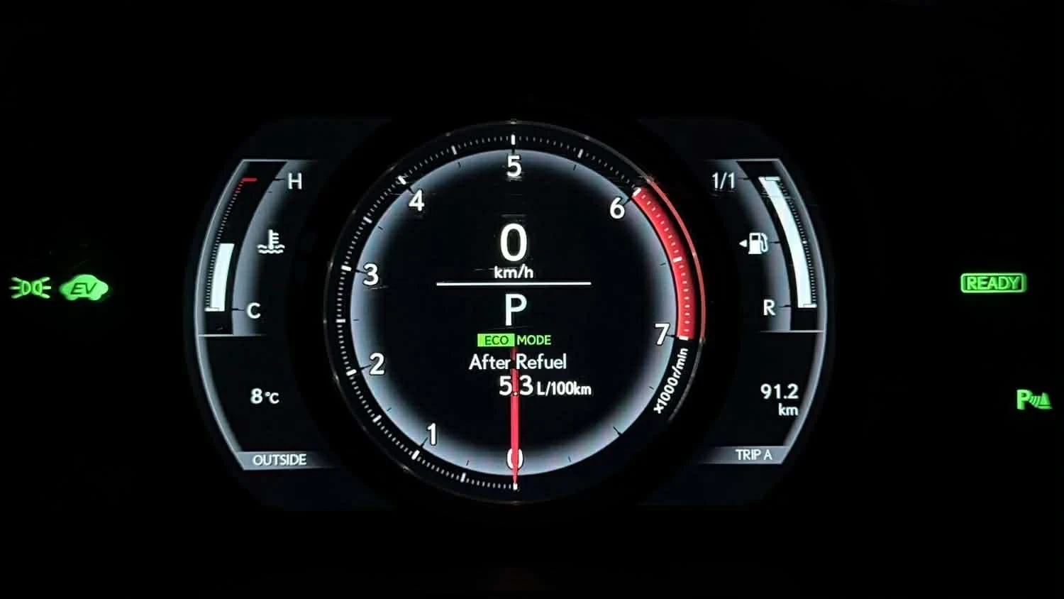 Lexus IS 300, снимка 8 - Автомобили и джипове - 54719344