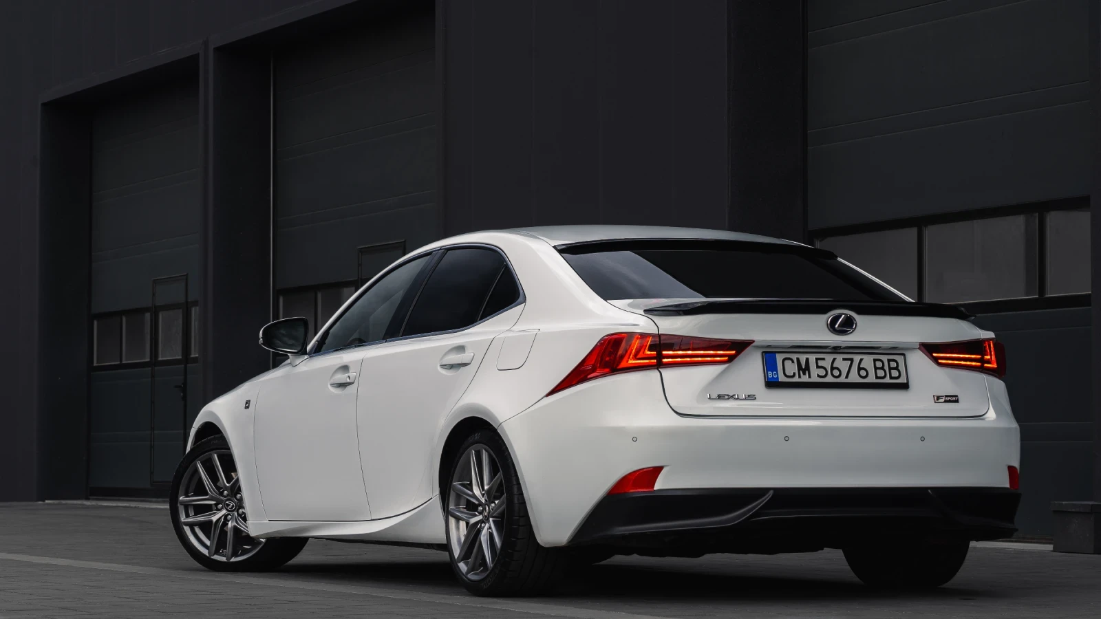 Lexus IS 300, снимка 4 - Автомобили и джипове - 54719344