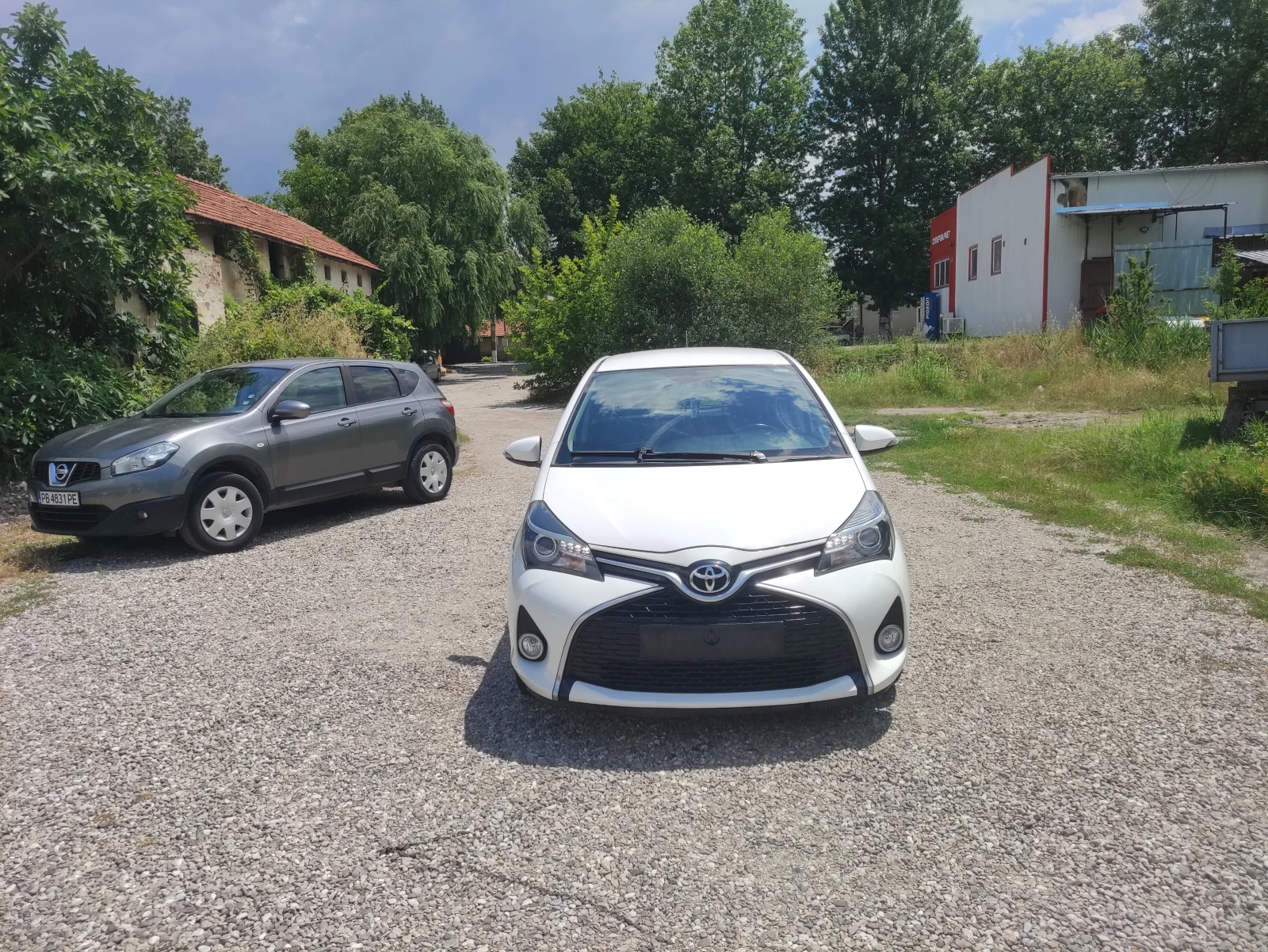 Toyota Yaris 1, 3 vvt като нов 119000км фул екстри  6ск  евро 6