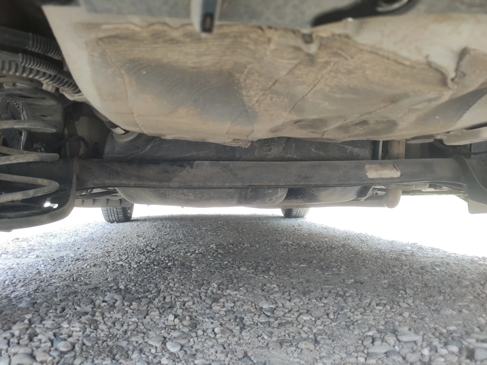 Toyota Yaris 1, 3 vvt като нов 119000км фул екстри  6ск  евро 6, снимка 12 - Автомобили и джипове - 54975884
