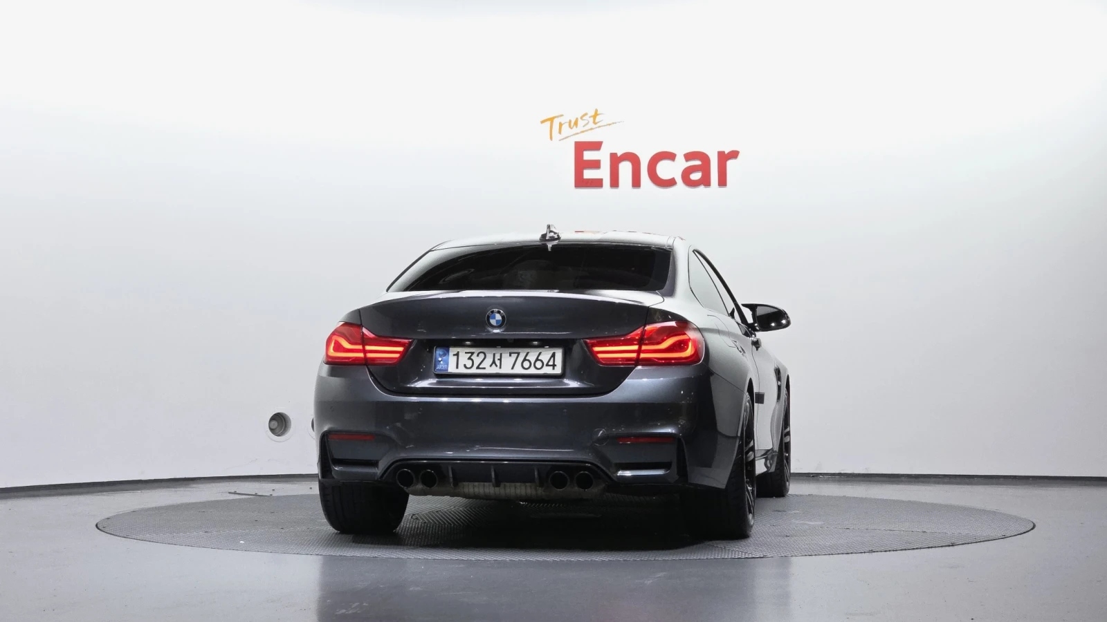 BMW M4 3.0 Competiton, снимка 4 - Автомобили и джипове - 55432303