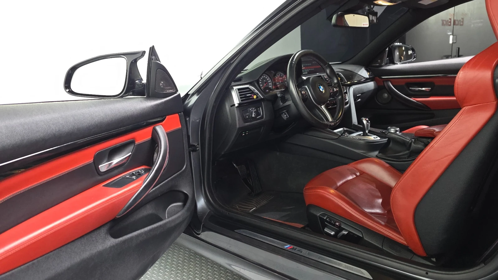 BMW M4 3.0 Competiton, снимка 8 - Автомобили и джипове - 55432303
