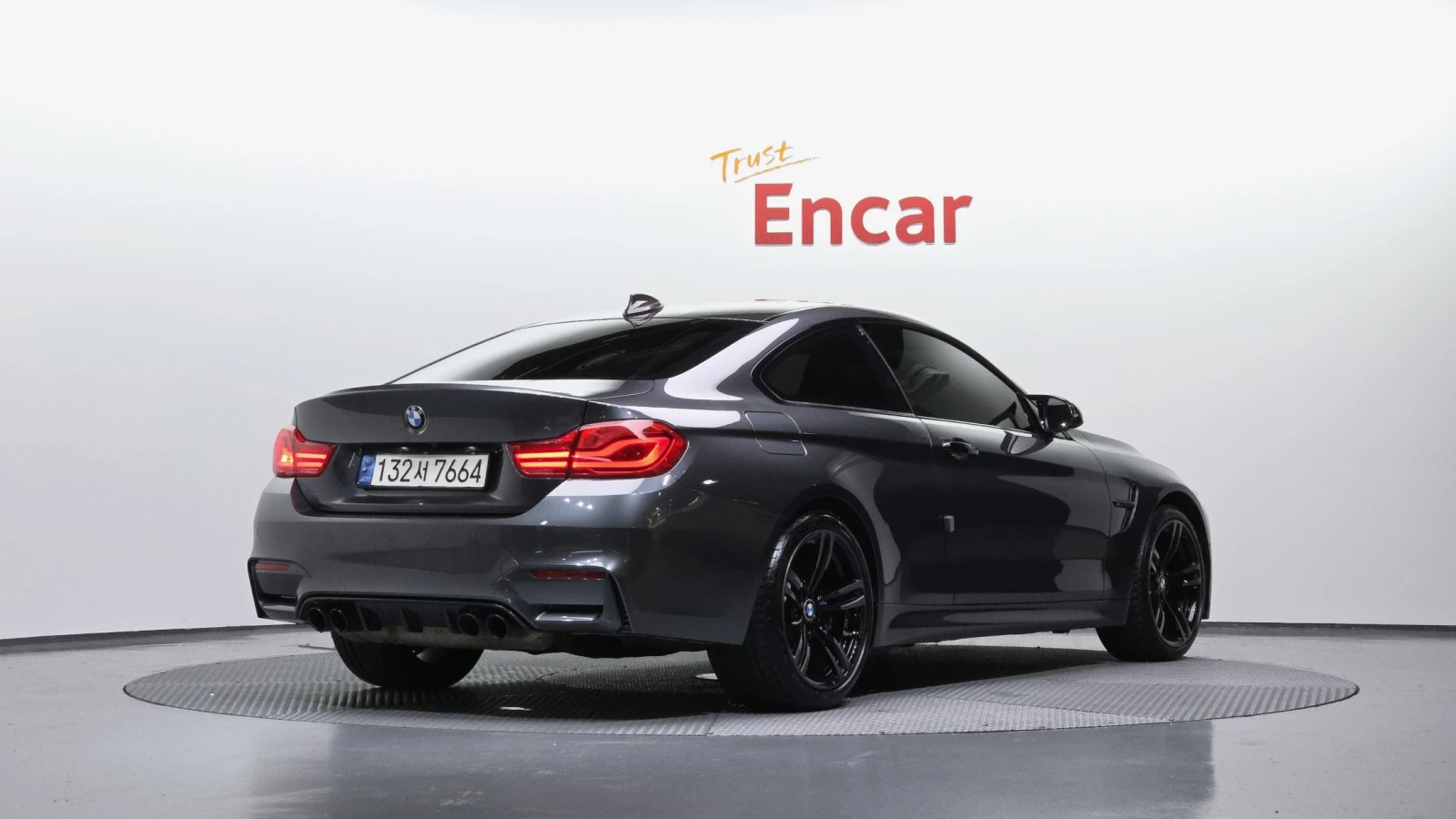 BMW M4 3.0 Competiton, снимка 2 - Автомобили и джипове - 55432303