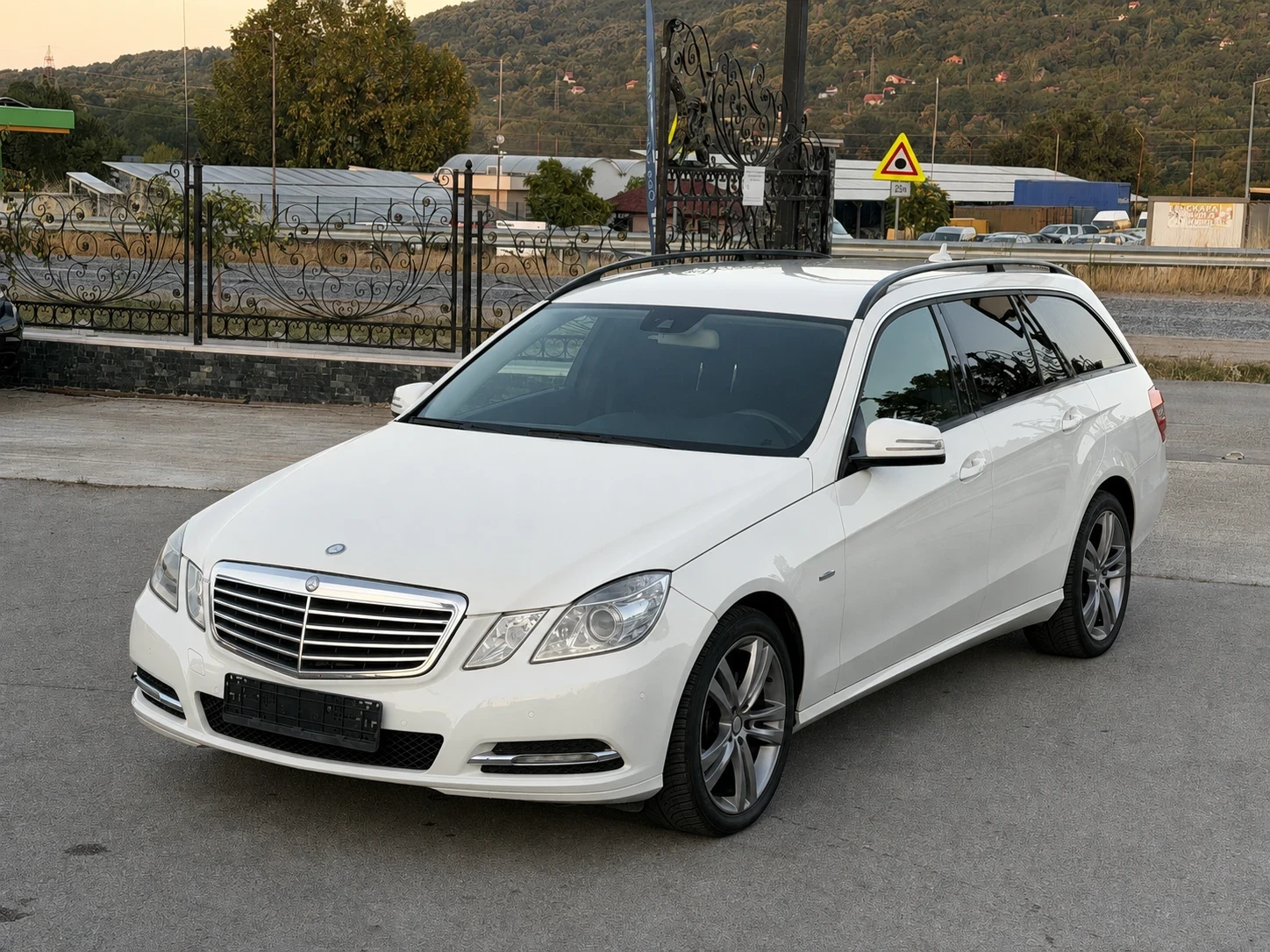 Mercedes-Benz E 220 2.2CDI ИТАЛИЯ АВТОМАТ