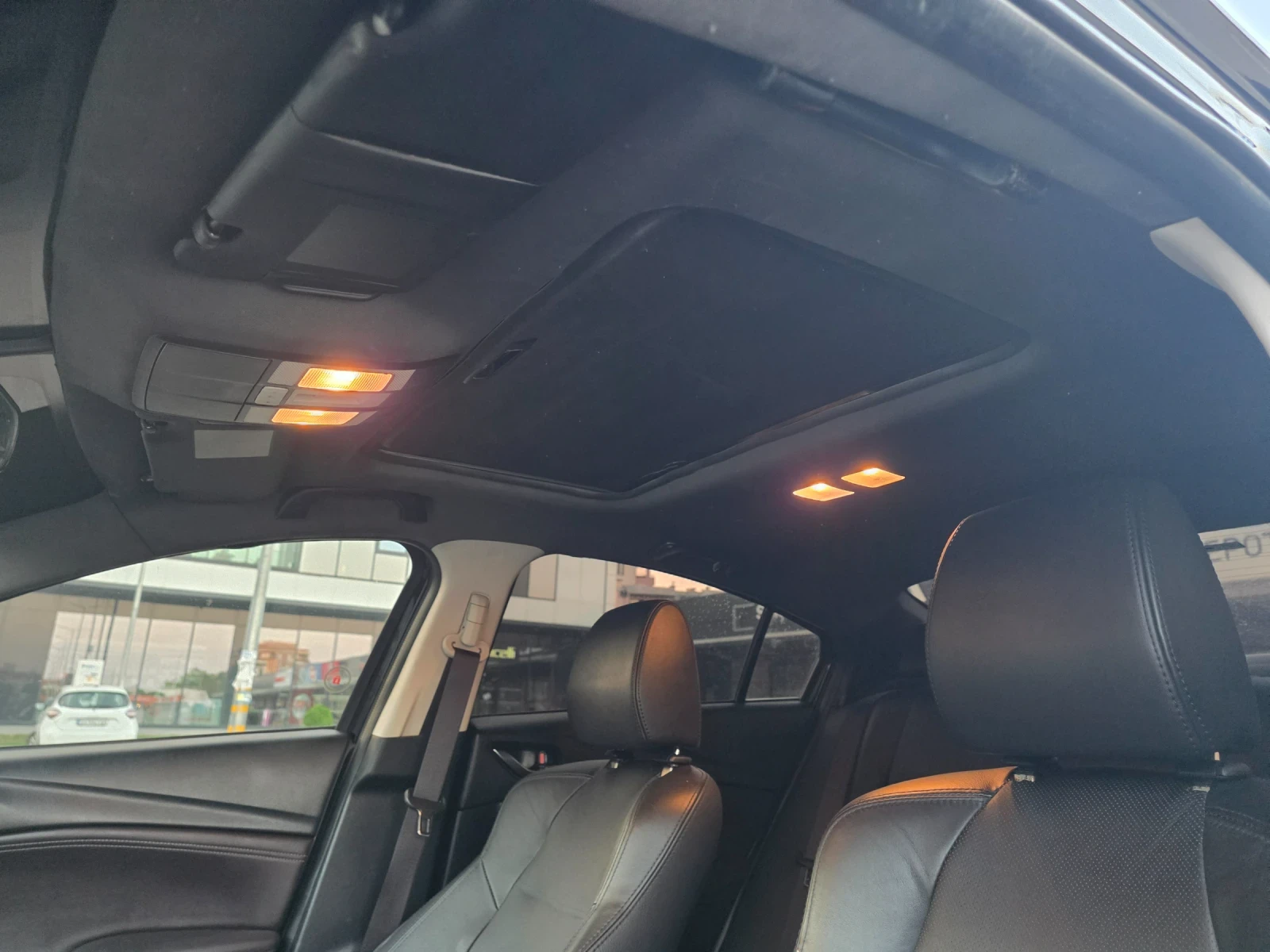 Mazda 6 Mazda 6 skyactiv 2.5бензин автомат, снимка 9 - Автомобили и джипове - 55871639
