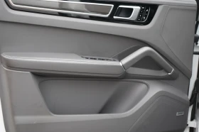 Porsche Cayenne S* PDCC* PSCB* BOSE* 360* KEYLESS* DISTRONIC - 56200 € / 109917.65 лв. - 83490258 6