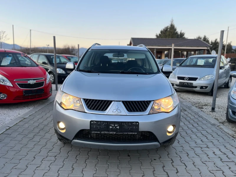 Mitsubishi Outlander 2.0* 4x4* Нов внос* Топ* Клима* Реален* , снимка 2 - Автомобили и джипове - 49089789