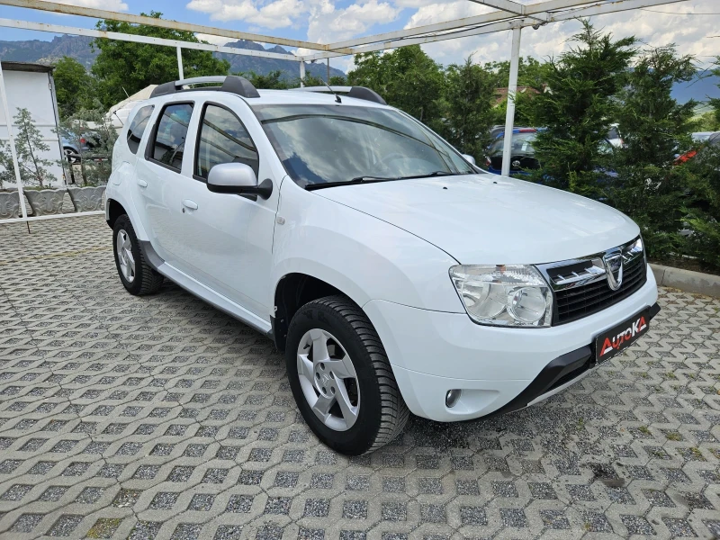Dacia Duster 1.6I-105кс= ФАБРИЧНА ГАЗ= ПАРКТРОНИК= КЛИМАТИК, снимка 2 - Автомобили и джипове - 50547793
