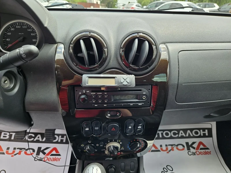 Dacia Duster 1.6I-105кс= ФАБРИЧНА ГАЗ= ПАРКТРОНИК= КЛИМАТИК, снимка 16 - Автомобили и джипове - 50547793