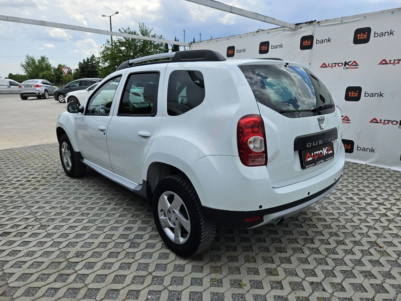 Dacia Duster 1.6I-105кс= ФАБРИЧНА ГАЗ= ПАРКТРОНИК= КЛИМАТИК, снимка 5 - Автомобили и джипове - 50547793