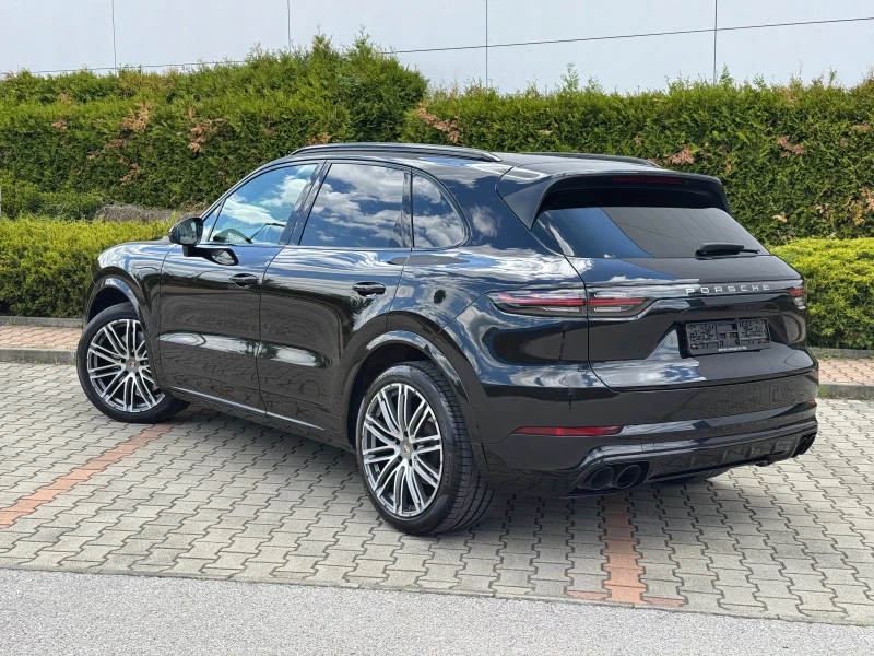 Porsche Cayenne Platinum Edition.Night Vision/DISTRONIC/VAKUM/360, снимка 3 - Автомобили и джипове - 52623228