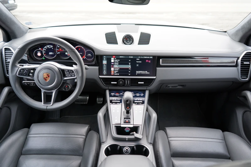Porsche Cayenne S* PDCC* PSCB* BOSE* 360* KEYLESS* DISTRONIC, снимка 13 - Автомобили и джипове - 53123272