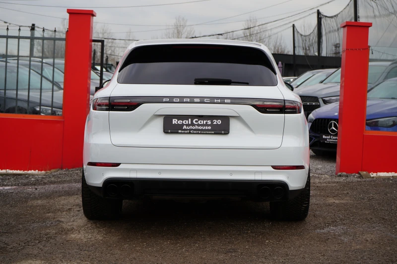 Porsche Cayenne S* PDCC* PSCB* BOSE* 360* KEYLESS* DISTRONIC, снимка 5 - Автомобили и джипове - 53123272