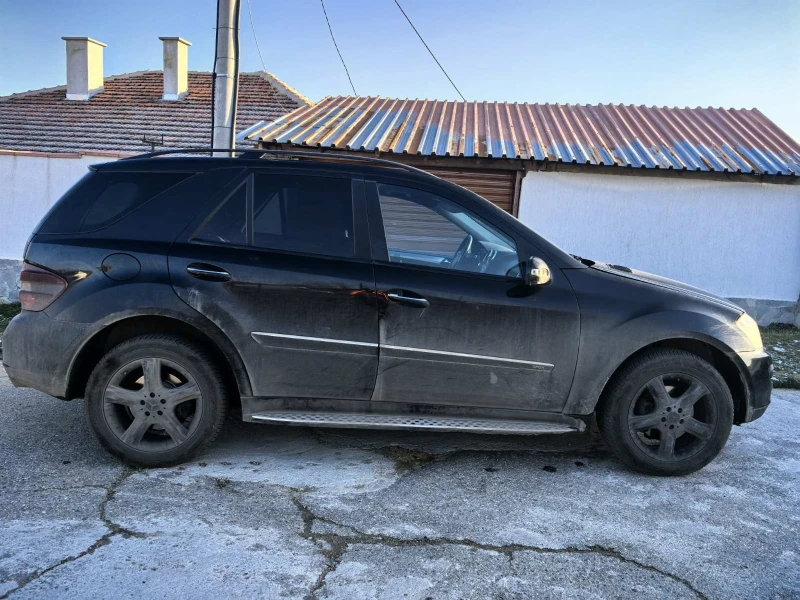 Mercedes-Benz ML 320, снимка 8 - Автомобили и джипове - 53218400