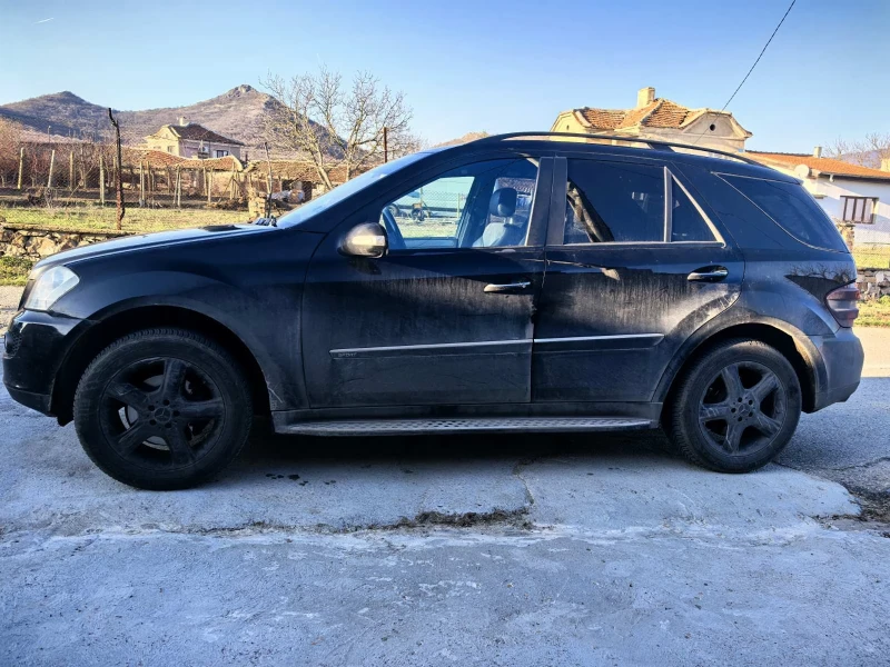Mercedes-Benz ML 320, снимка 9 - Автомобили и джипове - 53218400