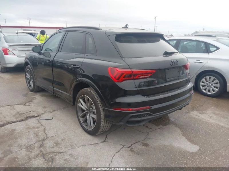 Audi Q3 PREMIUM, снимка 7 - Автомобили и джипове - 53259558