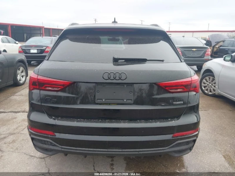 Audi Q3 PREMIUM, снимка 6 - Автомобили и джипове - 53259558